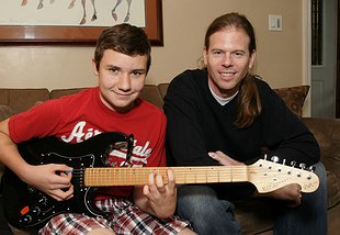 Beginner Guitar Lessons in Toronto: What Really Happens in Your First 10 Lessons